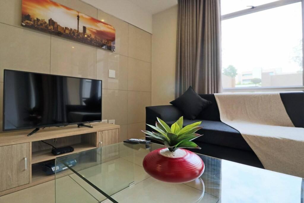 Upmarket Sandton Hydro Park Apartments Johannesburg Esterno foto