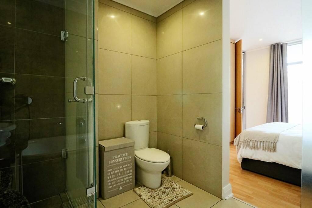 Upmarket Sandton Hydro Park Apartments Johannesburg Esterno foto